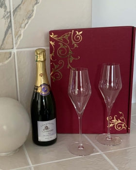 Geschenkset Champagner mit 2 Gläsern